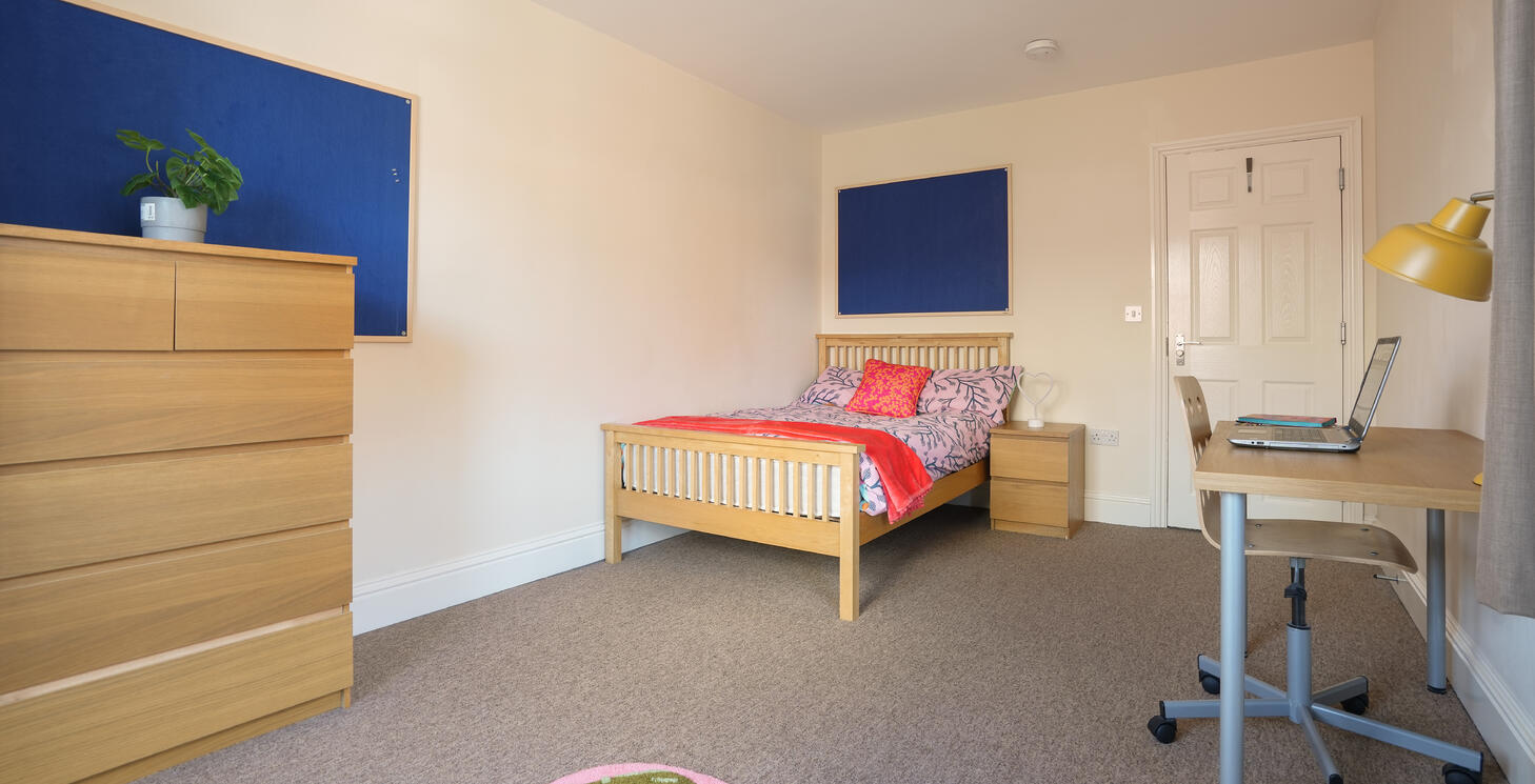 Bedroom 2 of St Silas Flat 1